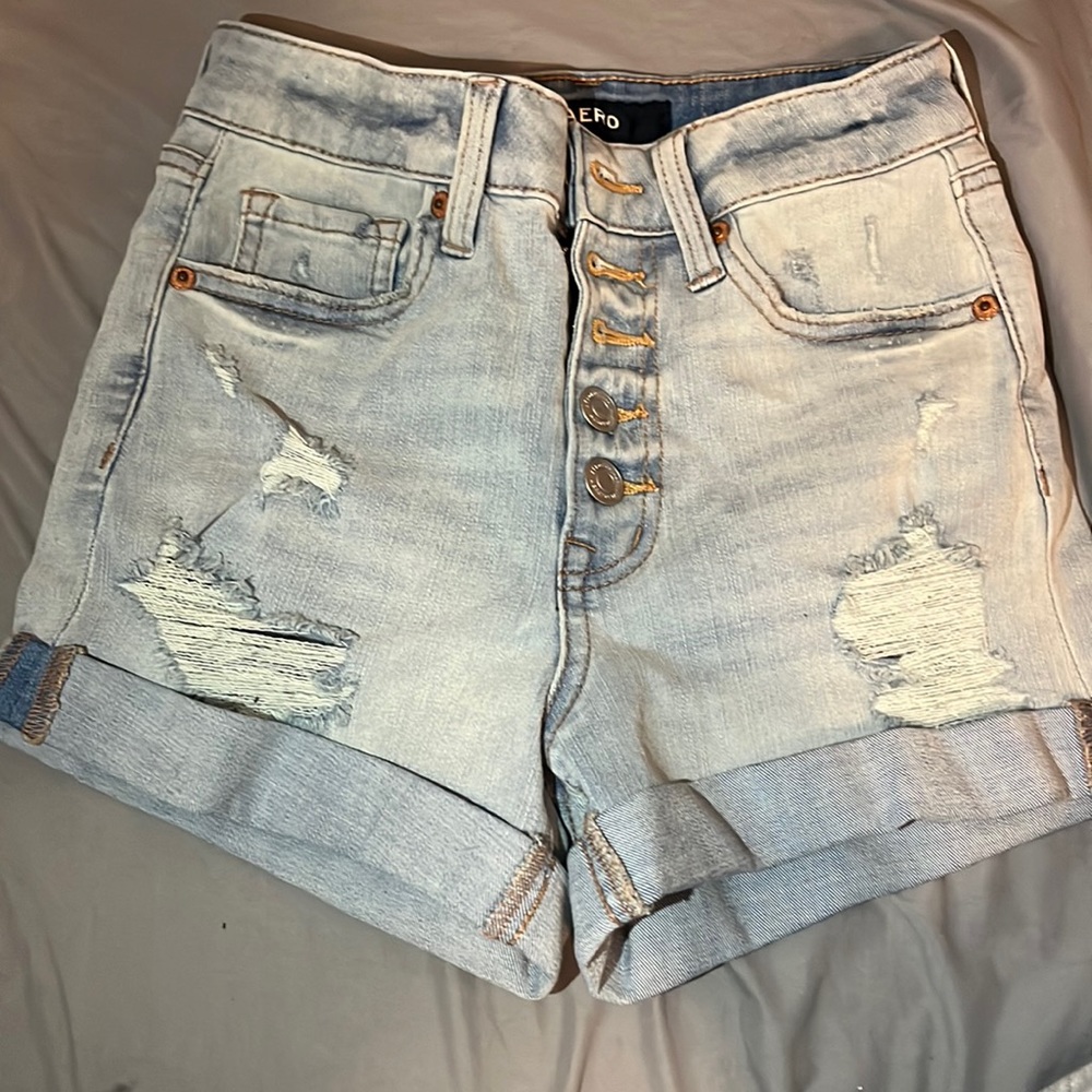 aero jean shorts